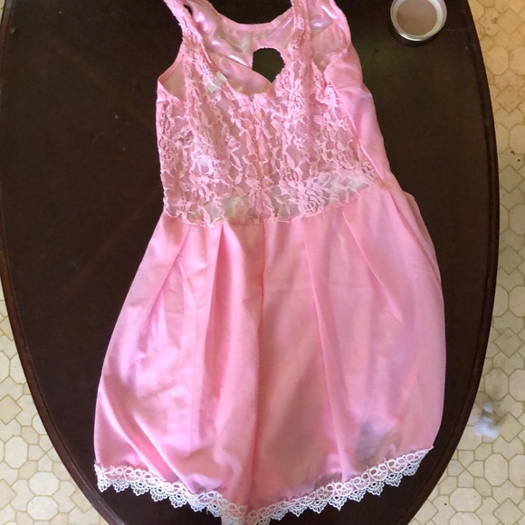 S romper - Picture 2 of 2